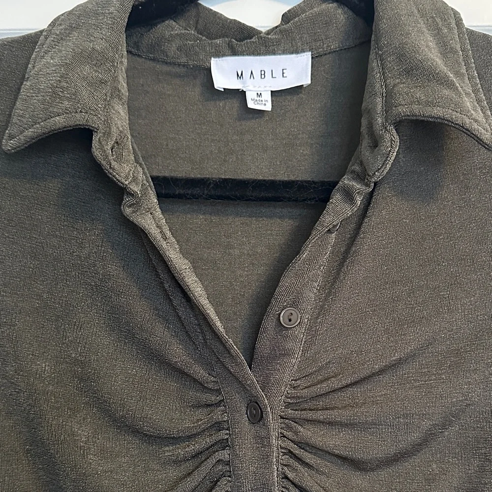 Olive Green Ruched Long Sleeve Top M - Picture 2 of 4
